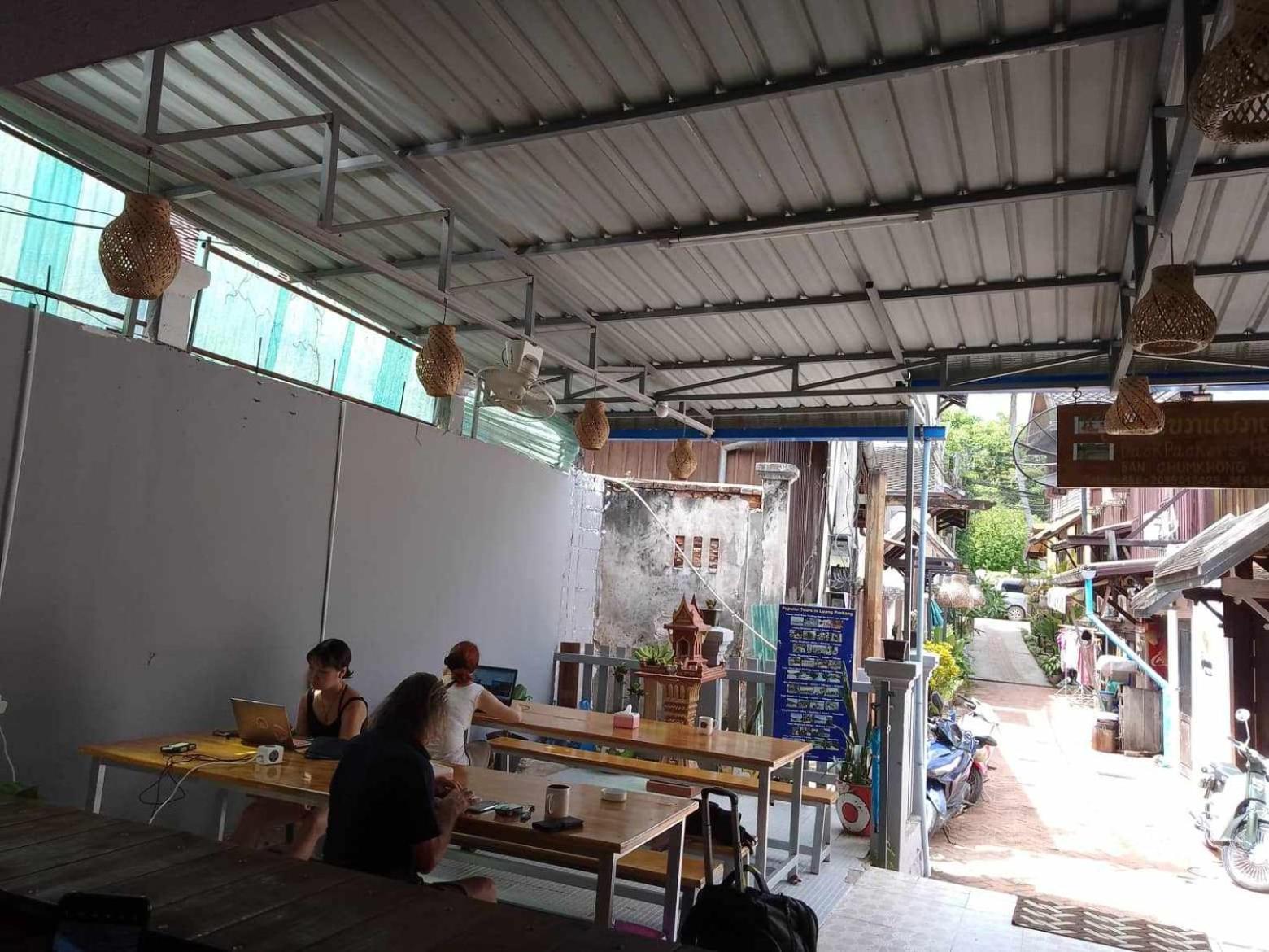 City Backpackers Center Luang Prabang Ngoại thất bức ảnh